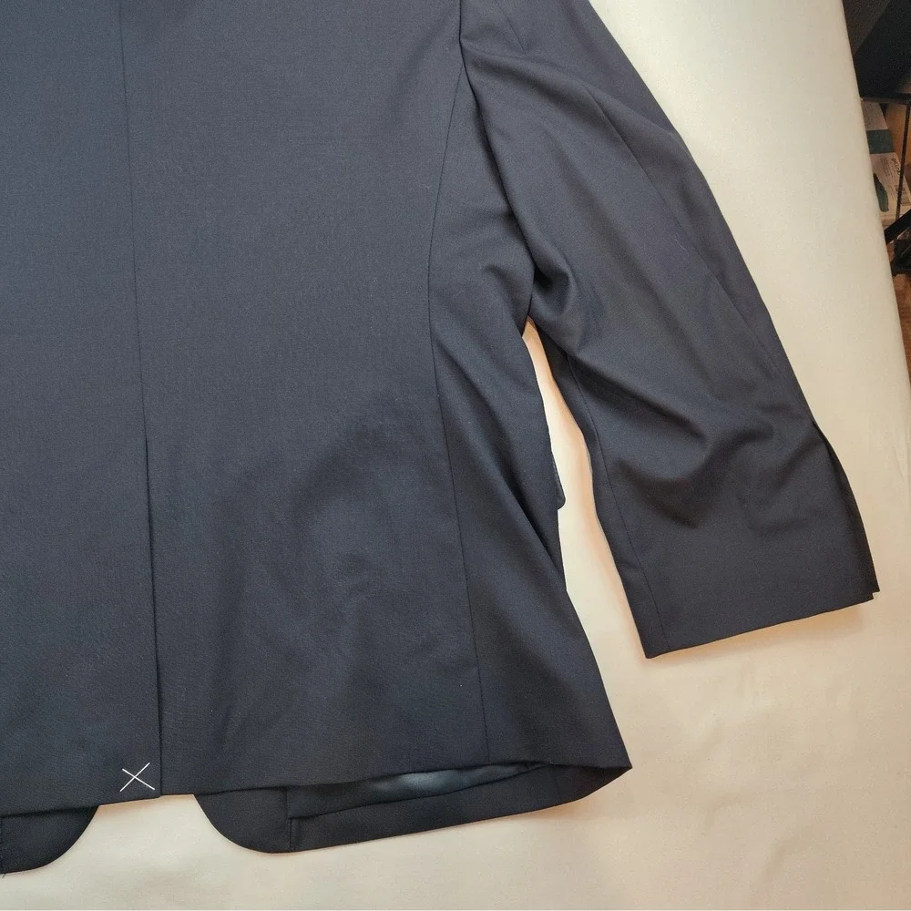 NWT Jos A Bank Blazer Mens 46S Navy Blue 2 Button Gold Accent Wool Blend Jacket